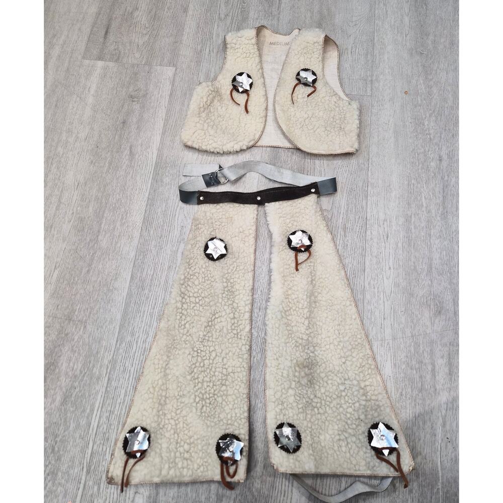 VTG Unisex Sherpa Cowboy Set Size Medium